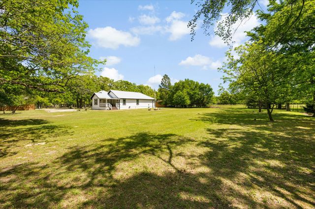 2611 Private Road 2410, Quinlan, TX 75474