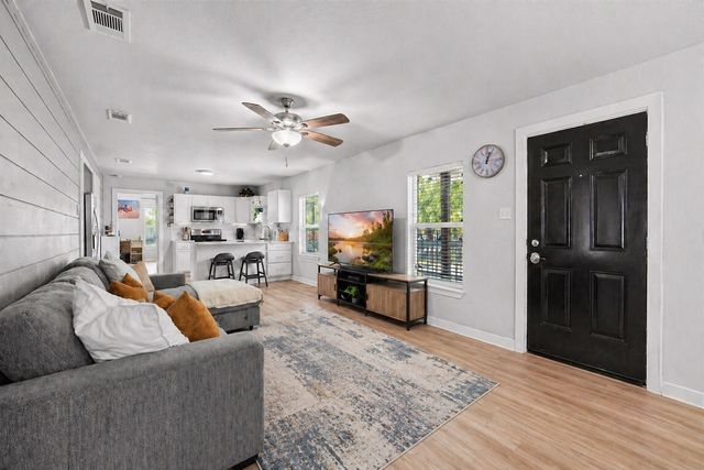 2611 Private Road 2410, Quinlan, TX 75474
