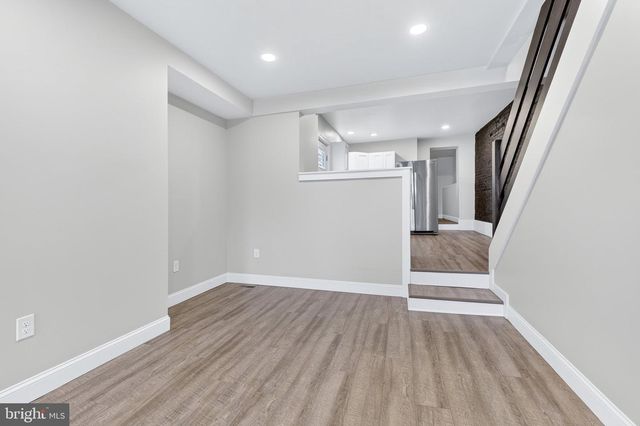 706 POPLAR ST, Lancaster, PA 17603