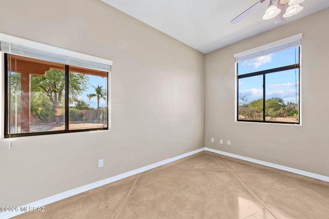 2825 W Lambert Lane, Tucson, AZ 85742
