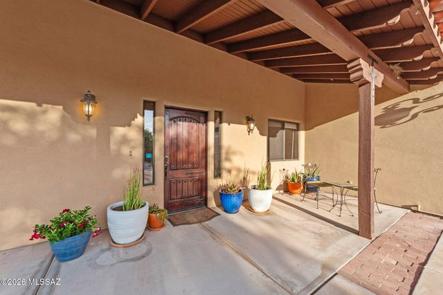 2825 W Lambert Lane, Tucson, AZ 85742