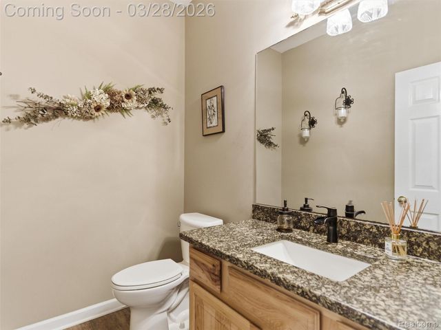 281 Mead Road, Oakland Charter Township, MI 48306