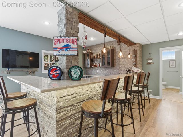 281 Mead Road, Oakland Charter Township, MI 48306