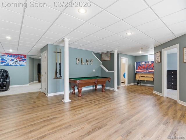 281 Mead Road, Oakland Charter Township, MI 48306