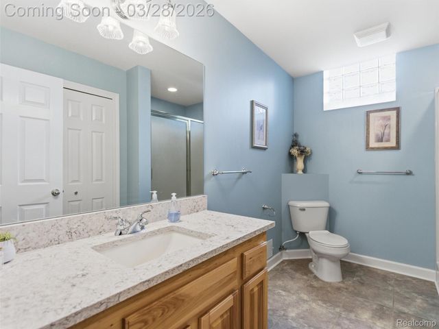 281 Mead Road, Oakland Charter Township, MI 48306