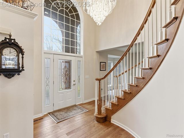 281 Mead Road, Oakland Charter Township, MI 48306