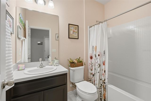 4844 CLIVEDEN LOOP, Sanford, FL 32773