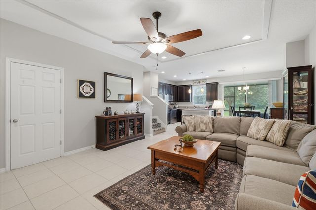 4844 CLIVEDEN LOOP, Sanford, FL 32773