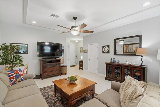 4844 CLIVEDEN LOOP, Sanford, FL 32773
