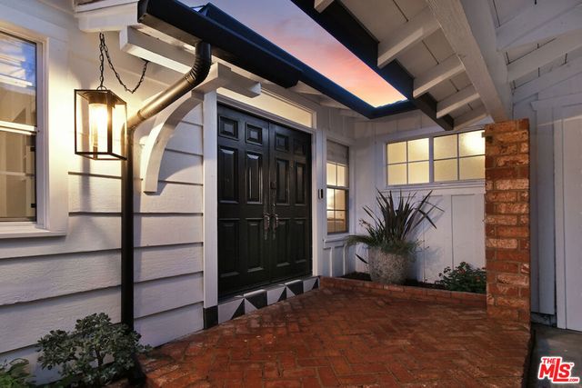 12614 Morrison Street, Valley Village, CA 91607