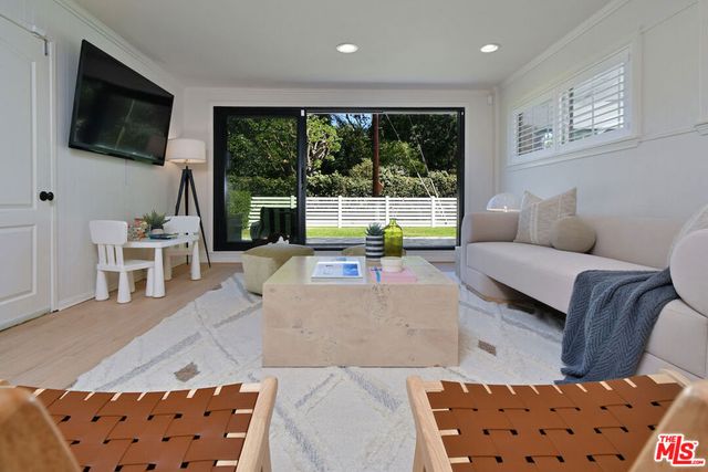 12614 Morrison Street, Valley Village, CA 91607