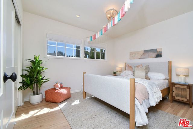 12614 Morrison Street, Valley Village, CA 91607