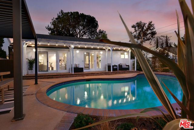 12614 Morrison Street, Valley Village, CA 91607