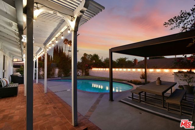 12614 Morrison Street, Valley Village, CA 91607