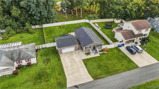 550 Colt Avenue, Lewiston, NY 14092