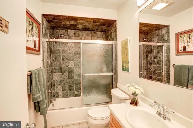 105-107 FRANKLIN RD, Glassboro, NJ 08028