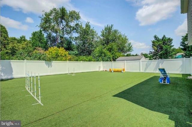 105-107 FRANKLIN RD, Glassboro, NJ 08028