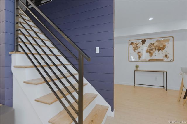 81 Alhambra Drive, Oceanside, NY 11572