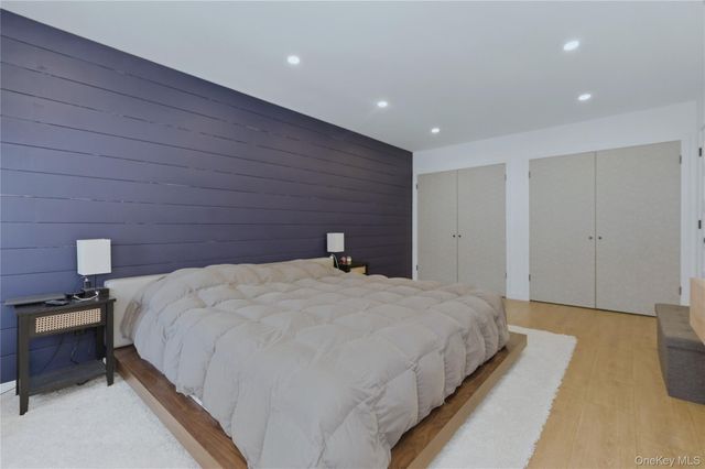 81 Alhambra Drive, Oceanside, NY 11572