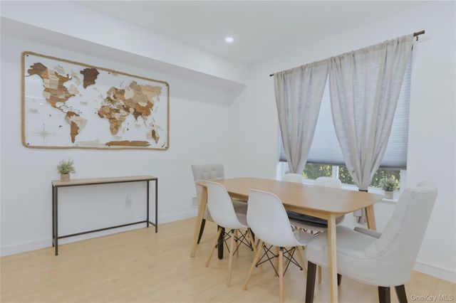 81 Alhambra Drive, Oceanside, NY 11572