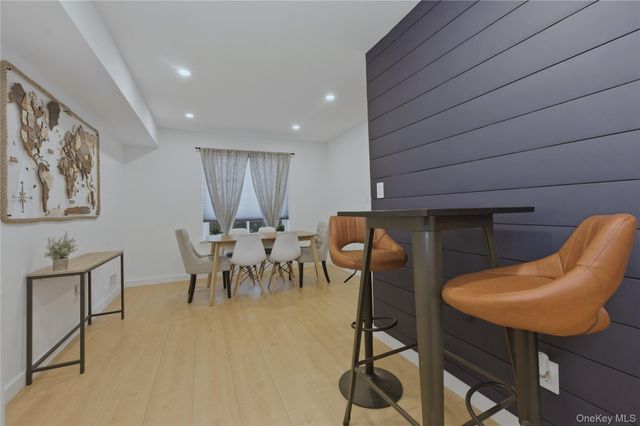 81 Alhambra Drive, Oceanside, NY 11572