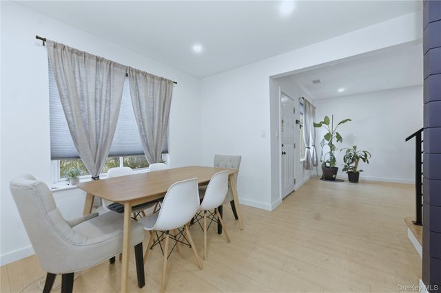 81 Alhambra Drive, Oceanside, NY 11572