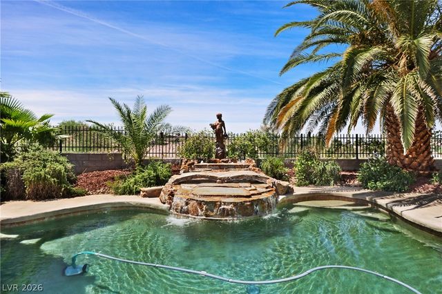 1369 Opal Valley Street, Henderson, NV 89052