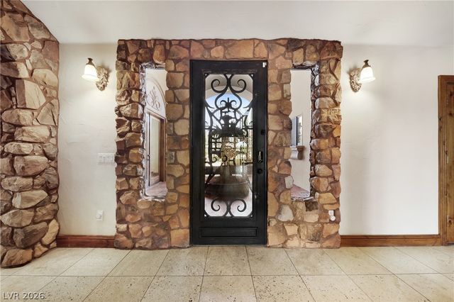 1369 Opal Valley Street, Henderson, NV 89052