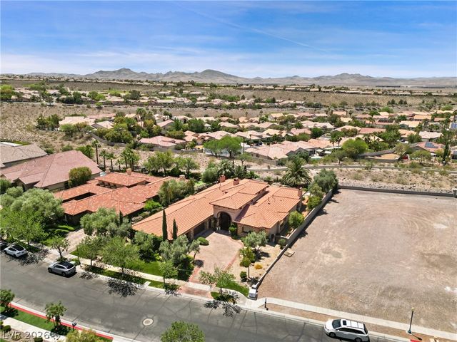 1369 Opal Valley Street, Henderson, NV 89052
