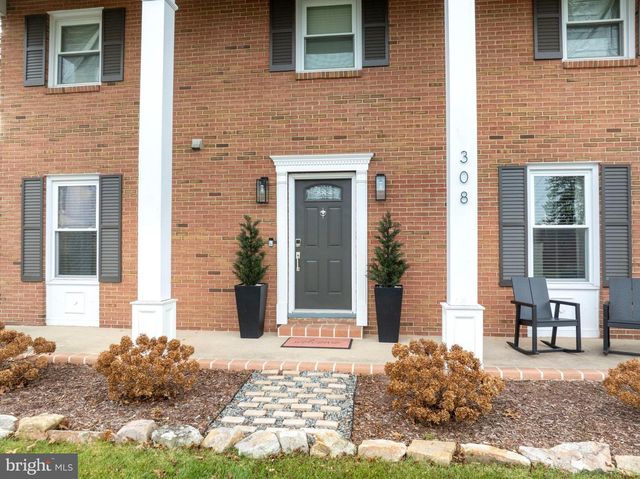 308 MADISON ST, State College, PA 16801