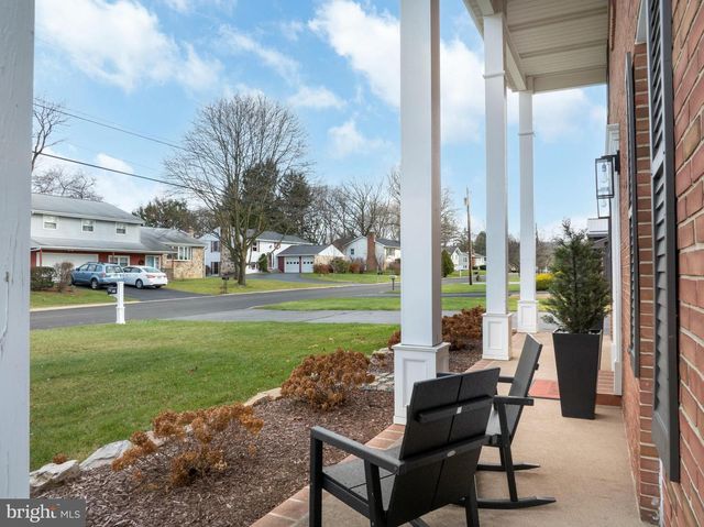 308 MADISON ST, State College, PA 16801