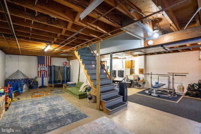 308 MADISON ST, State College, PA 16801