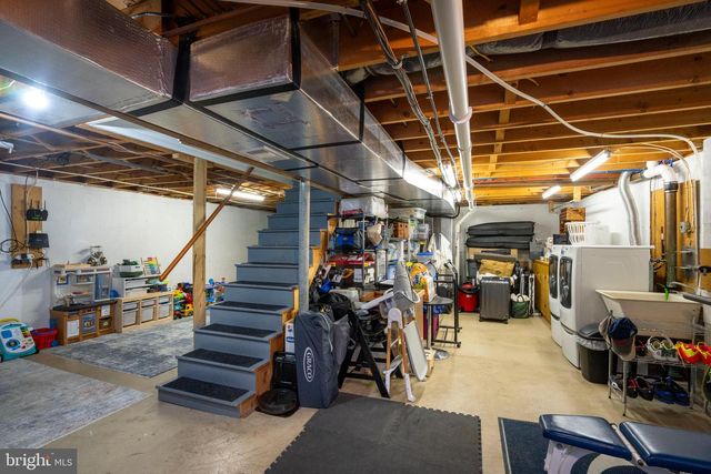 308 MADISON ST, State College, PA 16801