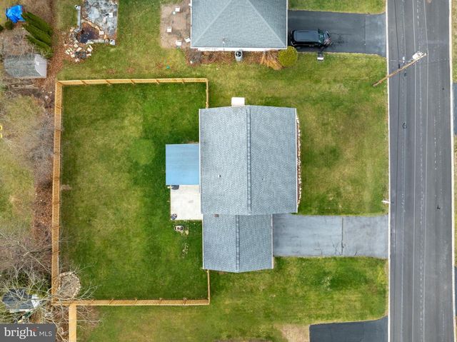 308 MADISON ST, State College, PA 16801