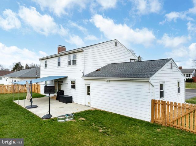 308 MADISON ST, State College, PA 16801