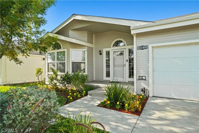 20033 Emerald Creek Drive, Canyon Country, CA 91351