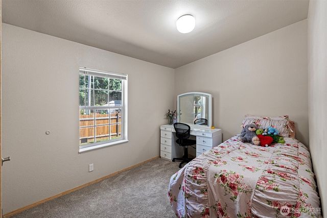 6902 87th Street NW, Gig Harbor, WA 98332