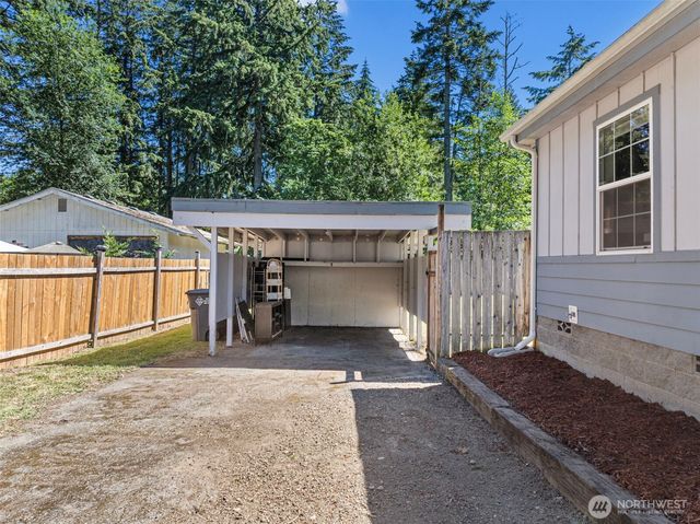 6902 87th Street NW, Gig Harbor, WA 98332