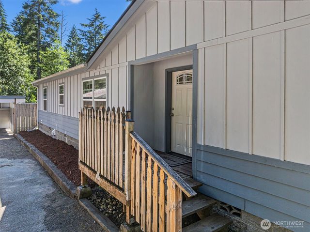6902 87th Street NW, Gig Harbor, WA 98332