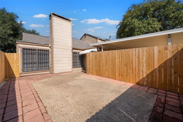 3343 Chimney Place Drive, Waco, TX 76708