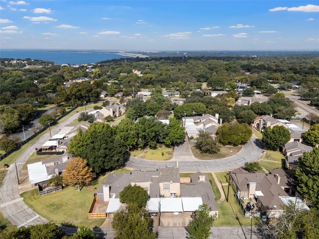 3343 Chimney Place Drive, Waco, TX 76708