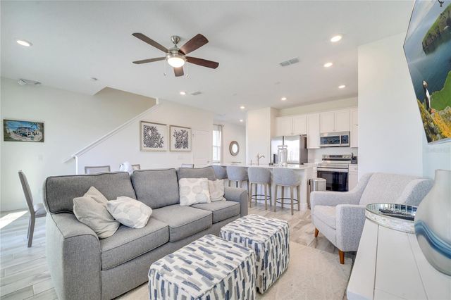 2958 CASTAWAY LANE, Kissimmee, FL 34747