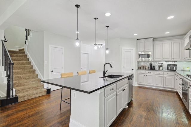 1528 8th Street, Argyle, TX 76226