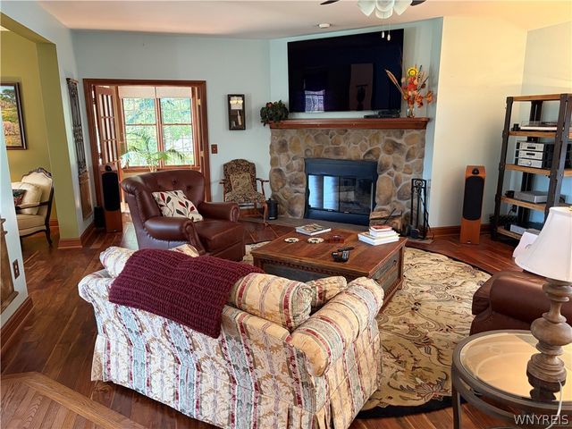 194 Golden Pheasant Drive, Amherst, NY 14068