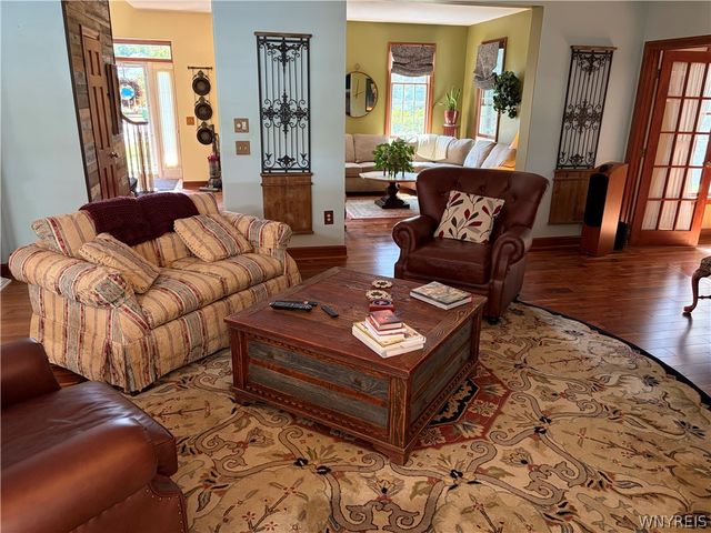 194 Golden Pheasant Drive, Amherst, NY 14068