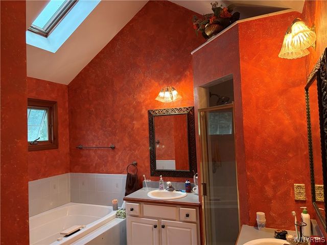 194 Golden Pheasant Drive, Amherst, NY 14068
