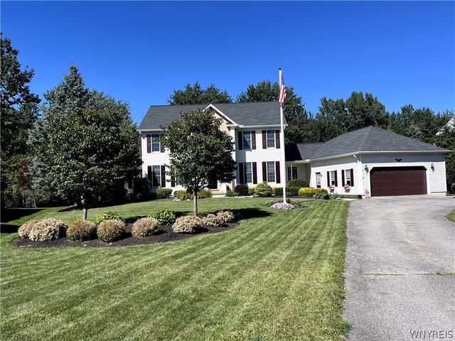 194 Golden Pheasant Drive, Amherst, NY 14068