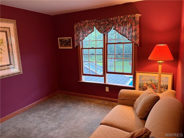 194 Golden Pheasant Drive, Amherst, NY 14068