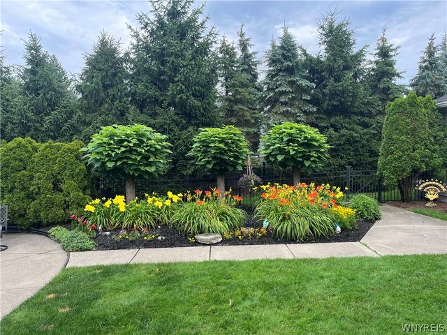 194 Golden Pheasant Drive, Amherst, NY 14068
