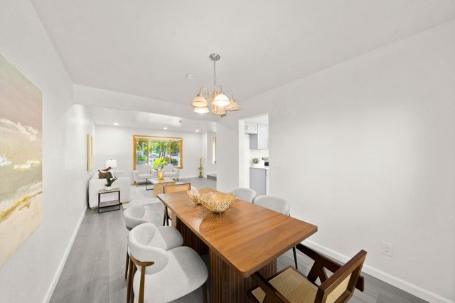 23 Dakota Ct, Sacramento, CA 95833
